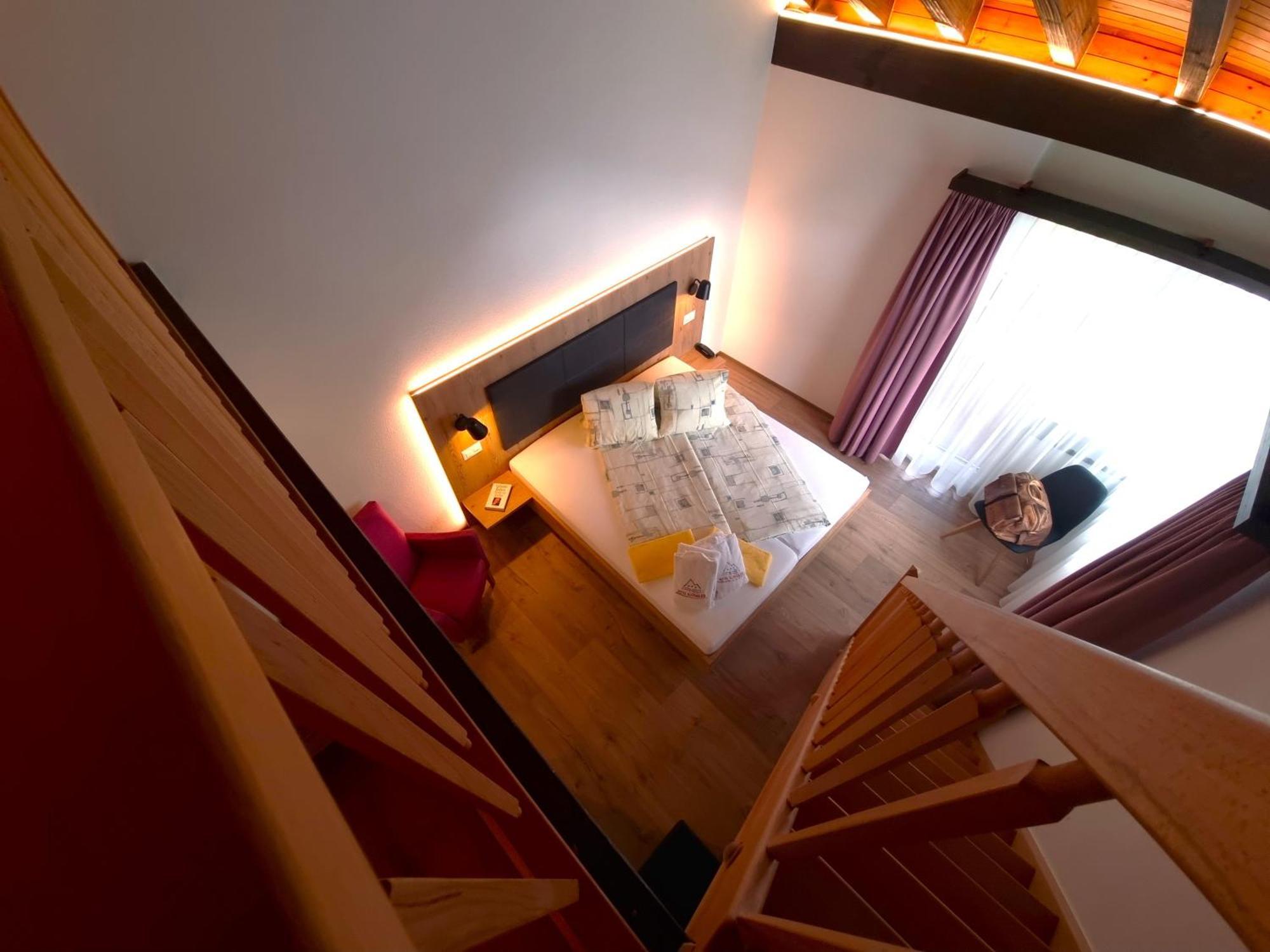 Hotel Alpenblick-Leukerbad-Therme Habitación foto