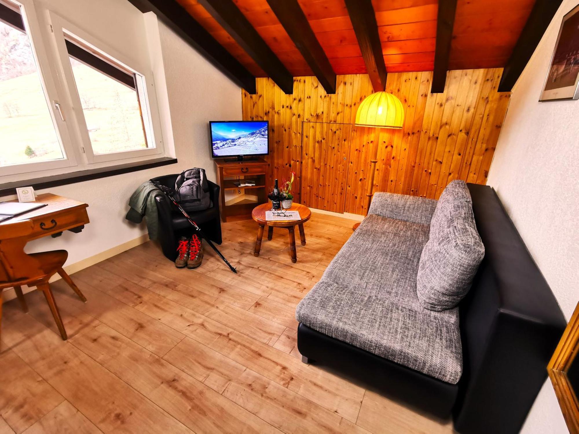 Hotel Alpenblick-Leukerbad-Therme Habitación foto